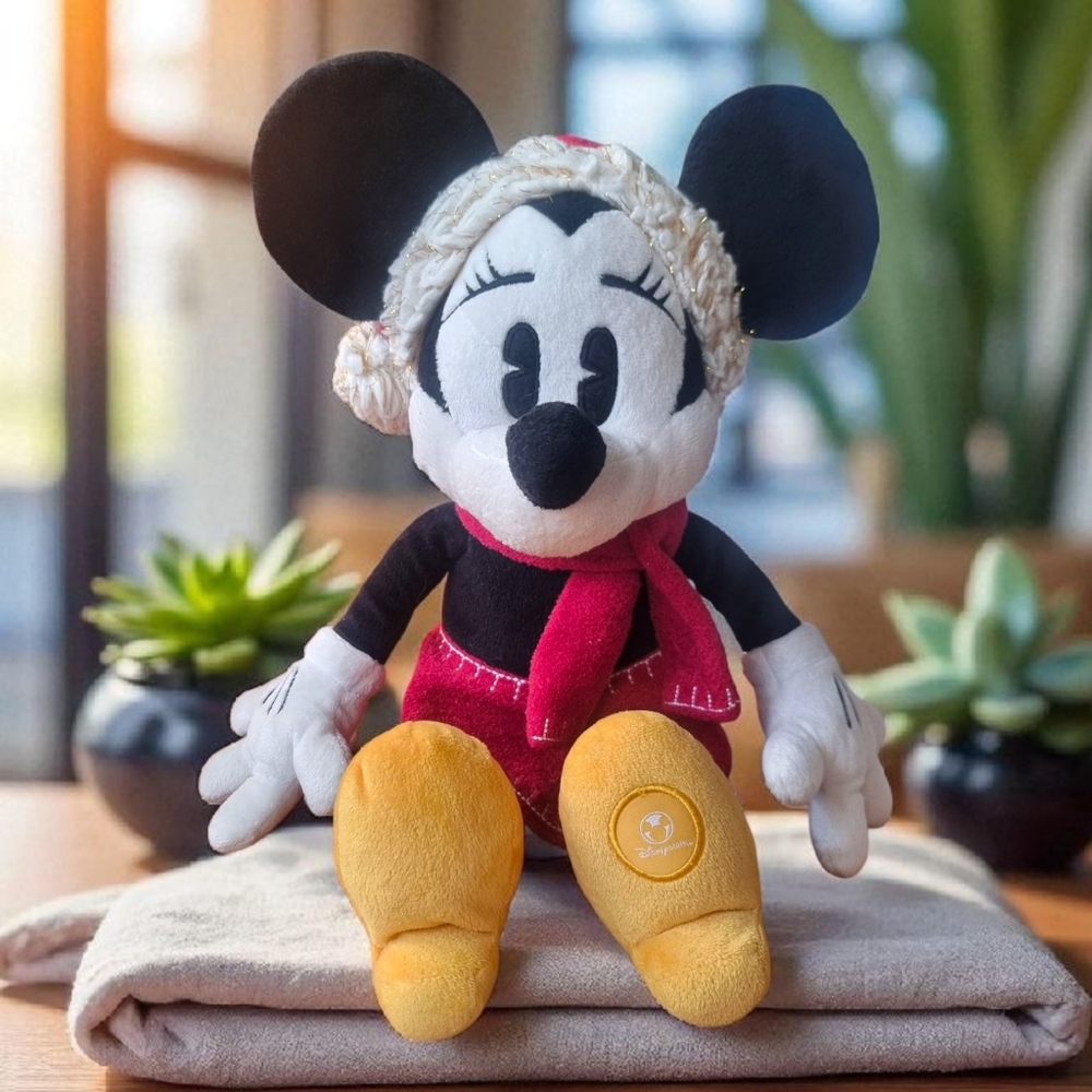 Disney Store 18" Christmas Holiday Whip Stitch Minnie Mouse Plush Stuffed Toy